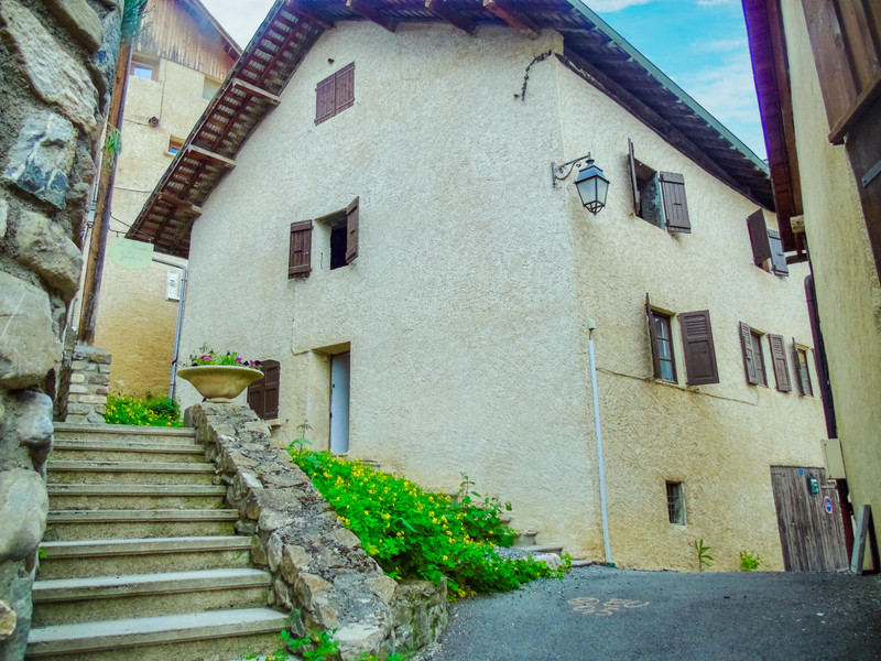 Maison à vendre à Risoul, Hautes-Alpes - 197 000 € - photo 1