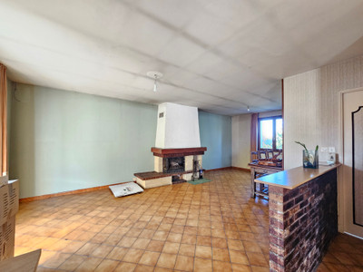 French property for sale in Marzy, Nièvre - €155,000 - photo 1