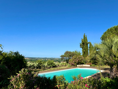 French property for sale in Duras, Lot-et-Garonne - €650,000 - photo 2