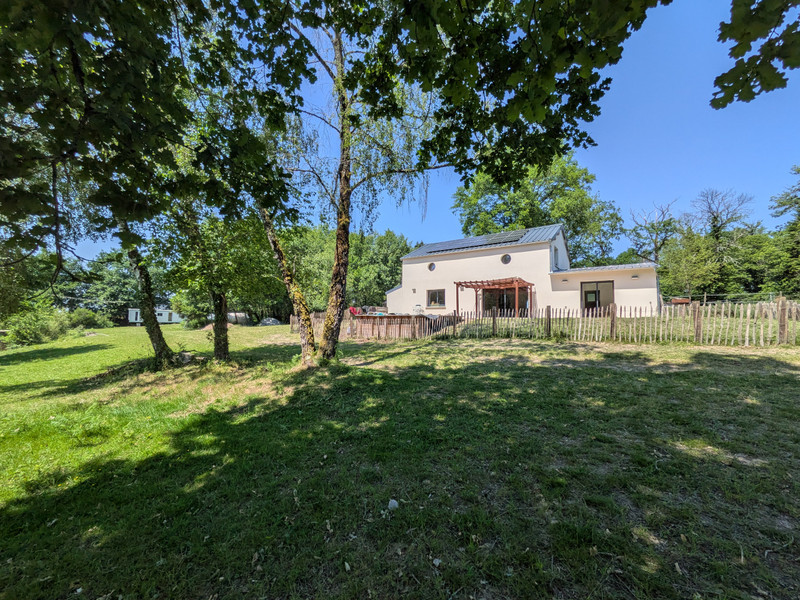 French property for sale in La Geneytouse, Haute-Vienne - €499,000 - photo 1