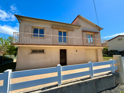 Maison à vendre à Prades, Pyrénées-Orientales, Languedoc-Roussillon, avec Leggett Immobilier