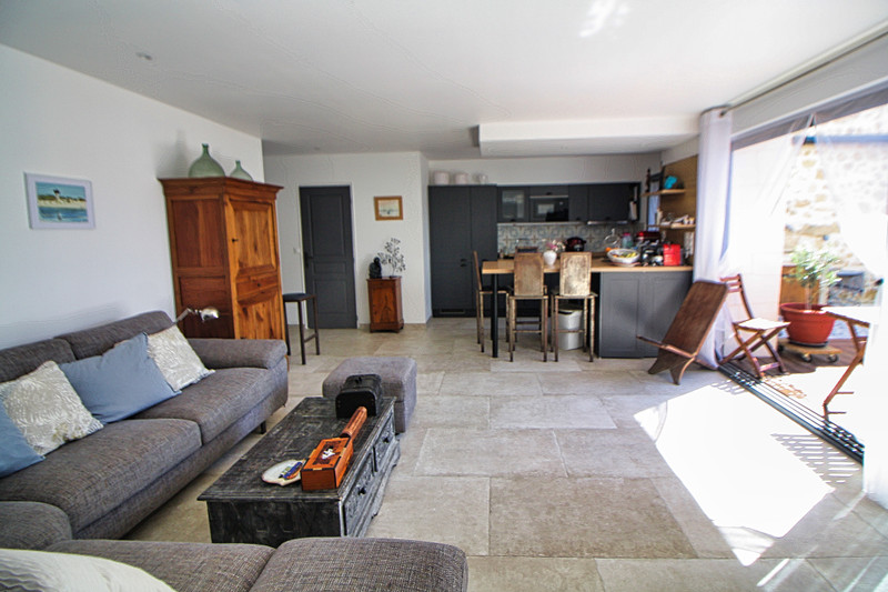 French property for sale in Le Pouget, Hérault - €550,000 - photo 4