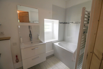 French property for sale in Saint-Maurice-des-Noues, Vendée - €119,900 - photo 5