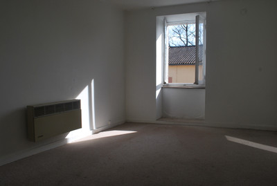 French property for sale in Adriers, Vienne - €56,600 - photo 7