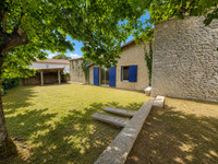 Propriété à vendre à Générac, Gironde - 265 000 € - photo n°2
