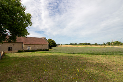 French property for sale in Antogny-le-Tillac, Indre-et-Loire - €99,000 - photo 7