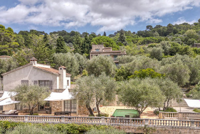 French property for sale in Mouans-Sartoux, Alpes-Maritimes - €2,200,000 - photo 1