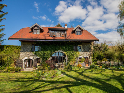 Maison à vendre à Annecy, Haute-Savoie, Rhône-Alpes, avec Leggett Immobilier