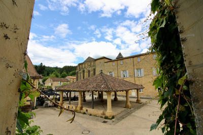 Maison à vendre à Le Buisson-de-Cadouin, Dordogne, Aquitaine, avec Leggett Immobilier