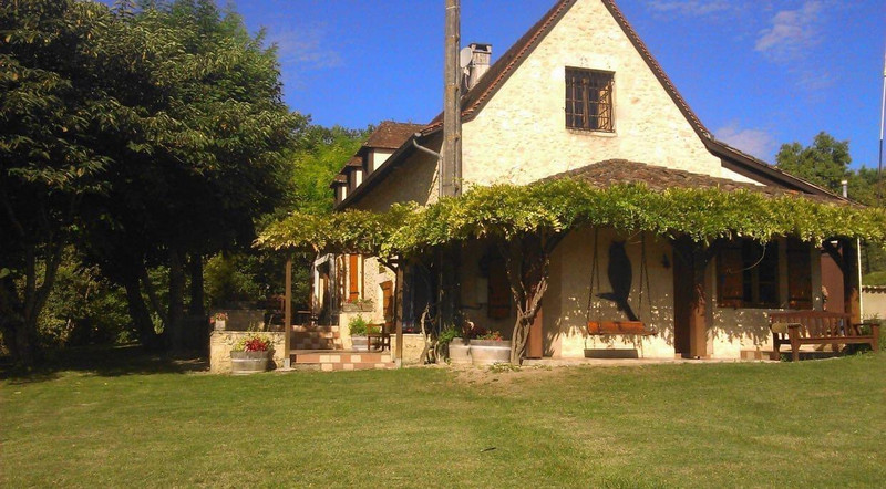 French property for sale in Montcaret, Dordogne - &#8364;498,200 - photo 3