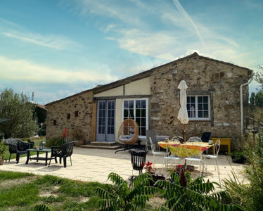 French property for sale in Saint-Martial-sur-Isop, Haute-Vienne - €152,600 - photo 1