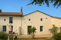 Maison à vendre à Payroux, Vienne - 202.499 € - photo 1