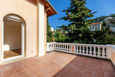 French property for sale in Nice, Alpes-Maritimes - €2,900,000 - photo 9