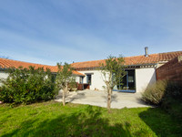 Maison à vendre à Bretignolles-sur-Mer, Vendée - 445.000 € - photo 1