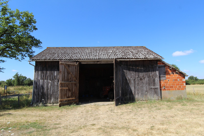 French property for sale in Coulonges, Vienne - €70,000 - photo 4
