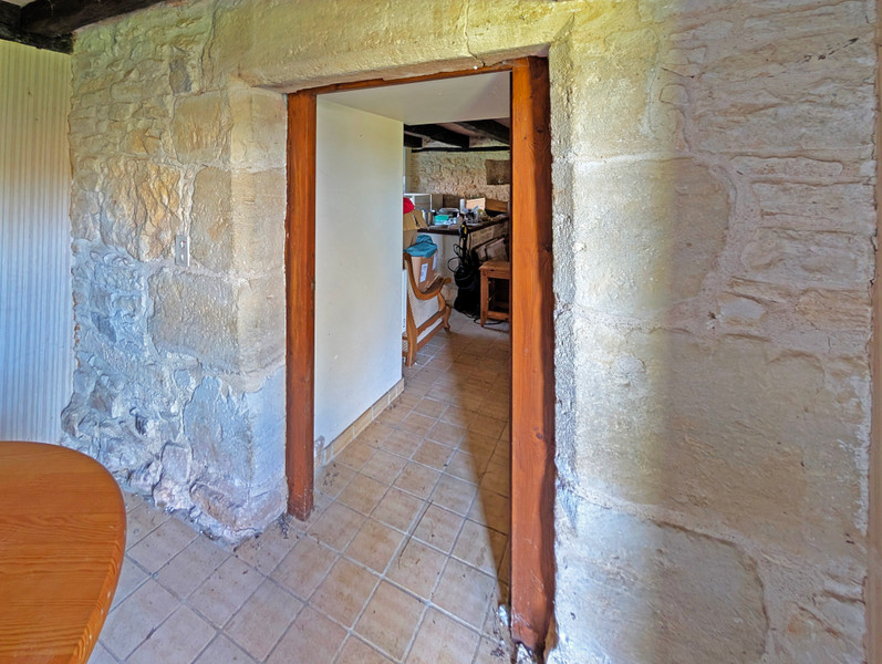 French property for sale in Hautefort, Dordogne - €143,000 - photo 5