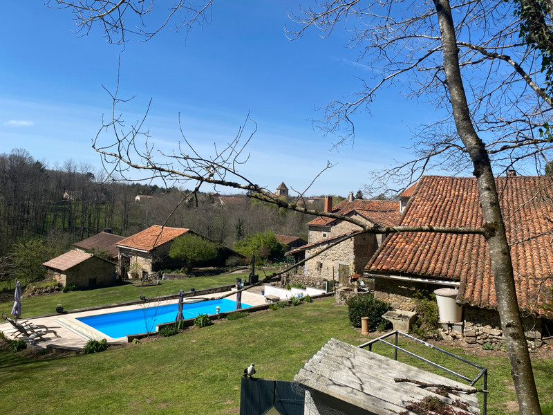 French property for sale in Saint-Estèphe, Dordogne - €617,000 - photo 4