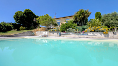 French property for sale in Pompignac, Gironde - €769,000 - photo 1