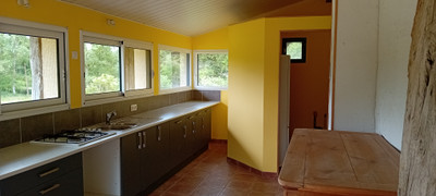 French property for sale in Bressuire, Deux-Sèvres - €297,940 - photo 3