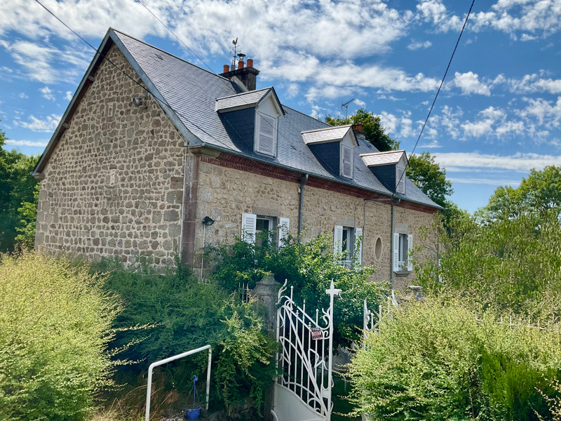 Maison à vendre à Pontcharraud, Creuse - 167.400 € - photo 1