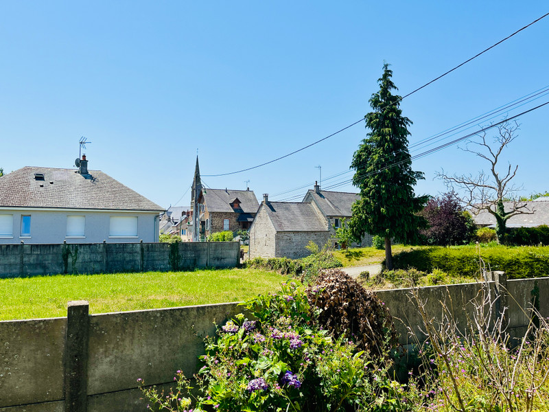 French property for sale in Neuilly-le-Vendin, Mayenne - €122,500 - photo 9