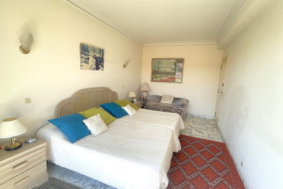 French property for sale in Nice, Alpes-Maritimes - €650,000 - photo 6
