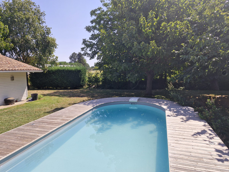 French property for sale in Clairac, Lot-et-Garonne - €735,000 - photo 2