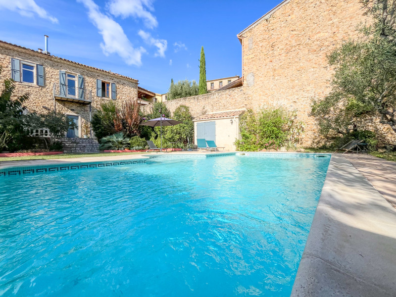 Maison à Neffiès, Hérault - photo 1