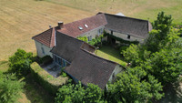 Propriété à vendre à Cubjac-Auvézère-Val d'Ans, Dordogne - 349 900 € - photo n°1
