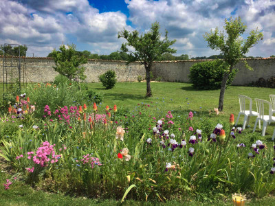 French property for sale in Surgères, Charente-Maritime - €1,547,600 - photo 6