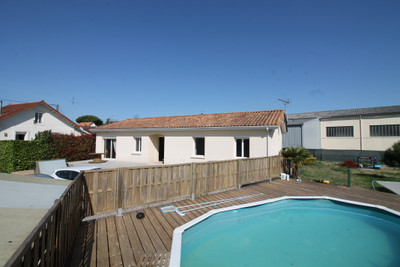 Maison à vendre à L'Isle-d'Espagnac, Charente, Poitou-Charentes, avec Leggett Immobilier