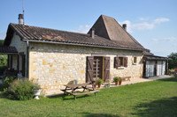 Maison à vendre à Nontron, Dordogne - 349 800 € - photo 1