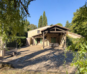 Propriété à vendre à Juillac, Gironde - 450 000 € - photo n°2