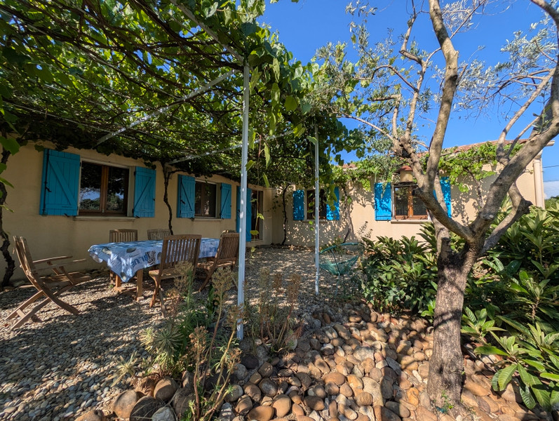 French property for sale in Rochefort-du-Gard, Gard - €410,000 - photo 3