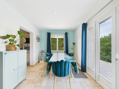 French property for sale in Le Rouret, Alpes-Maritimes - €1,295,000 - photo 8