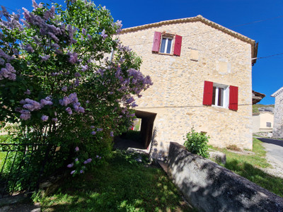 Maison à vendre à Mévouillon, Drôme, Rhône-Alpes, avec Leggett Immobilier