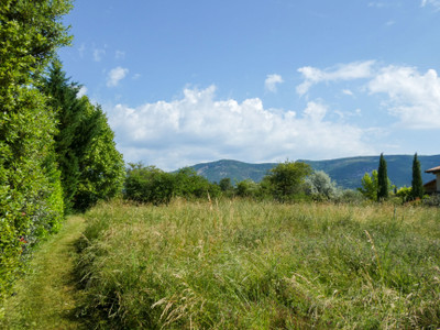 Terrain à vendre à Sainte-Jalle, Drôme, Rhône-Alpes, avec Leggett Immobilier