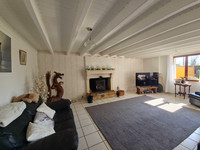 Maison à vendre à Saint-Hilaire-des-Loges, Vendée - 339.200 € - photo 4