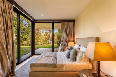Exceptional modern villa in Tourrettes. 45 mins to Nice airport, 30 mins to the beaches
