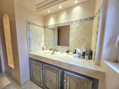 French property for sale in Carcès, Var - €399,000 - photo 9