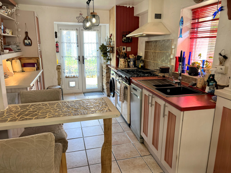 French property for sale in Sarrazac, Dordogne - €214,000 - photo 9