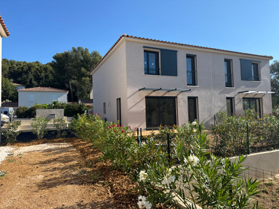French property for sale in Six-Fours-les-Plages, Var - €475,000 - photo 2