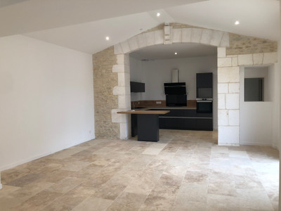 French property for sale in Les Pins, Charente - €270,000 - photo 2