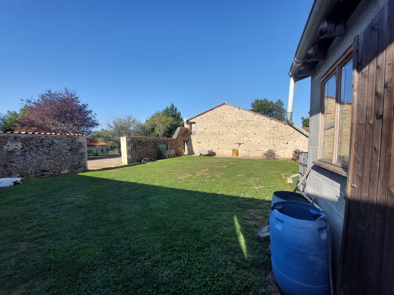 French property for sale in Rouzède, Charente - €315,650 - photo 10