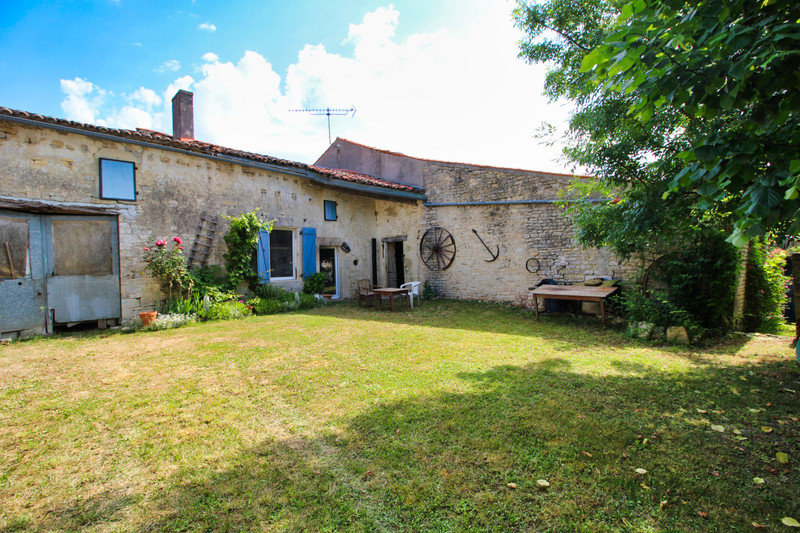 French property for sale in Ranville-Breuillaud, Charente - &#8364;59,600 - photo 7