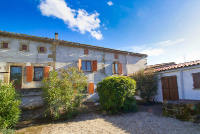 Maison à vendre à Viviers-lès-Montagnes, Tarn, Midi-Pyrénées, avec Leggett Immobilier