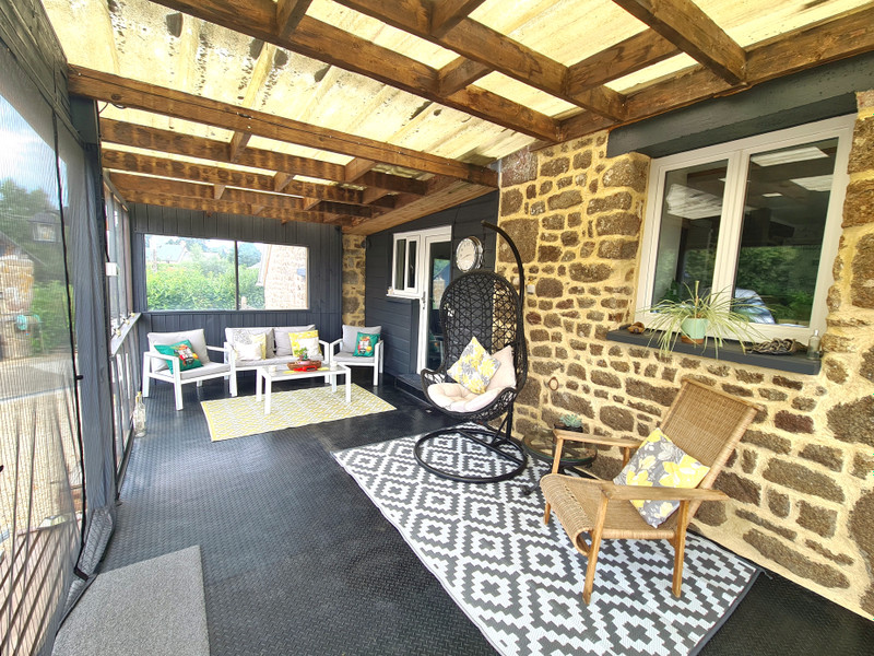 French property for sale in Saint-Berthevin-la-Tannière, Mayenne - €230,000 - photo 3