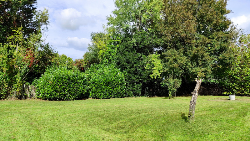 French property for sale in Poursac, Charente - €229,995 - photo 12