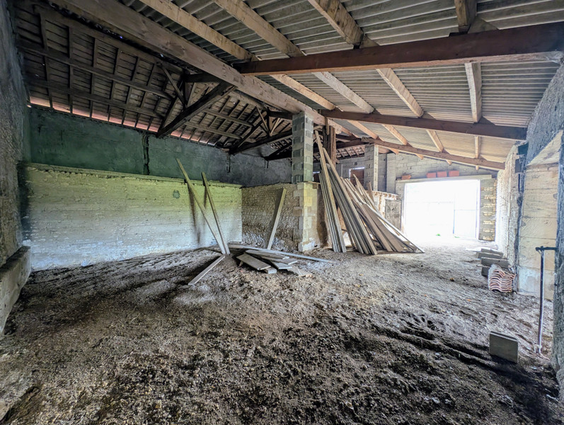 French property for sale in Arthenac, Charente-Maritime - €159,900 - photo 7