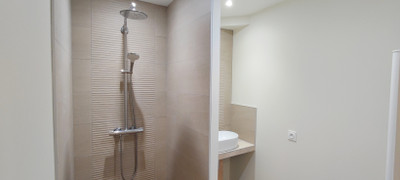 French property for sale in Trévières, Calvados - €159,900 - photo 5